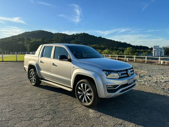 VOLKSWAGEN AMAROK 3.0 V6 TDI DIESEL HIGHLINE EXTREME CD 4MOTION AUTOMÁTICO